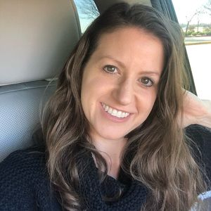 Meet your Posher, Jenn